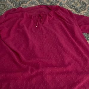 Great condition flowy top. Perfect for summer.  Smoke/pet free home.
